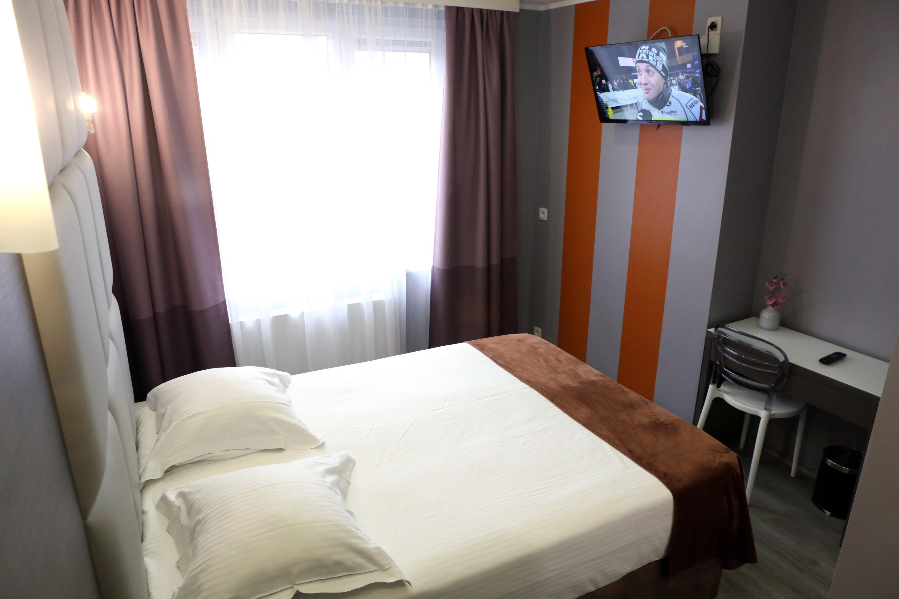דילבק Hotel Phenix מראה חיצוני תמונה