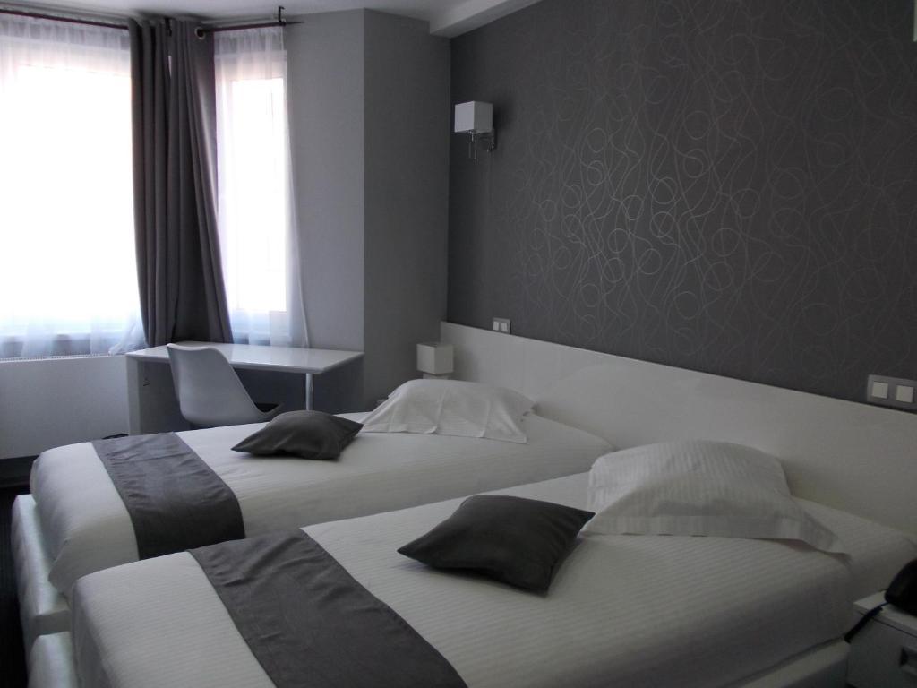דילבק Hotel Phenix חדר תמונה