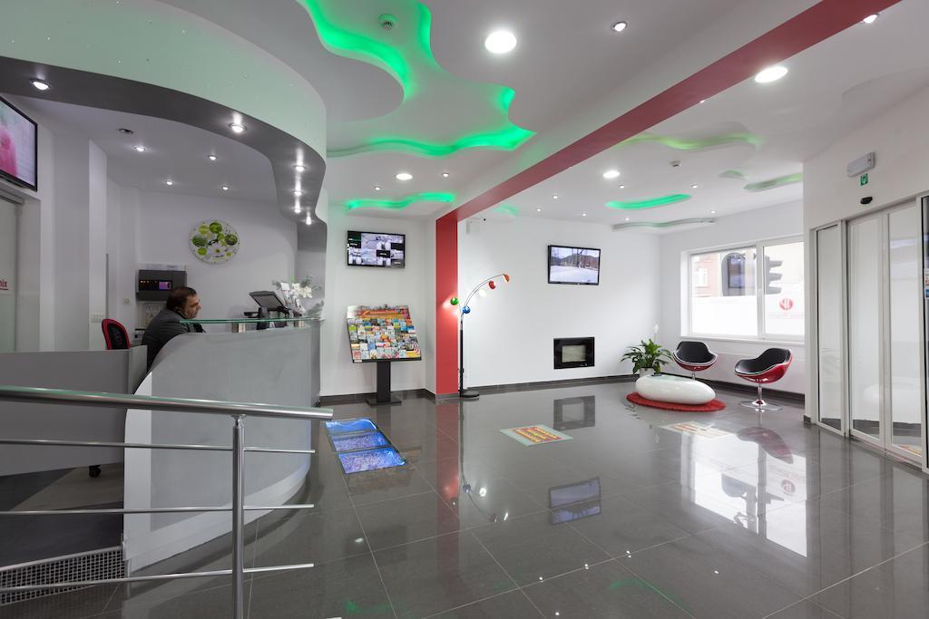 דילבק Hotel Phenix מראה חיצוני תמונה