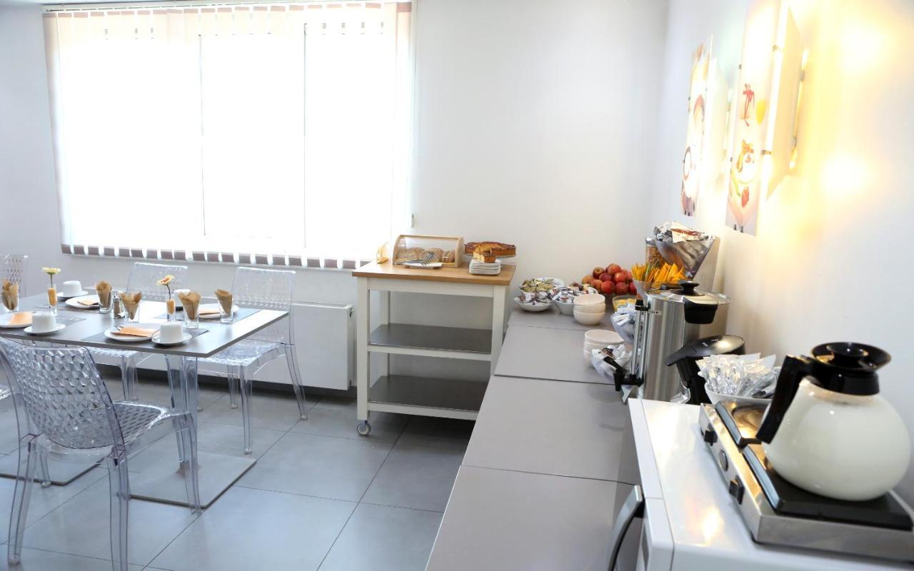 דילבק Hotel Phenix מראה חיצוני תמונה